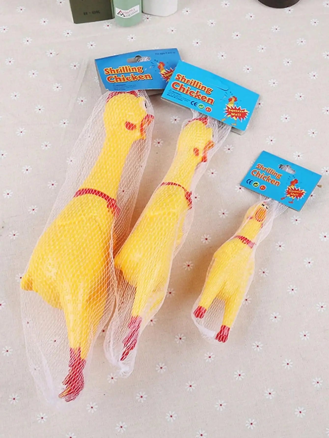 Big Small Screaming Chicken Prank Novelty Stress Relief Toy Funny Qme