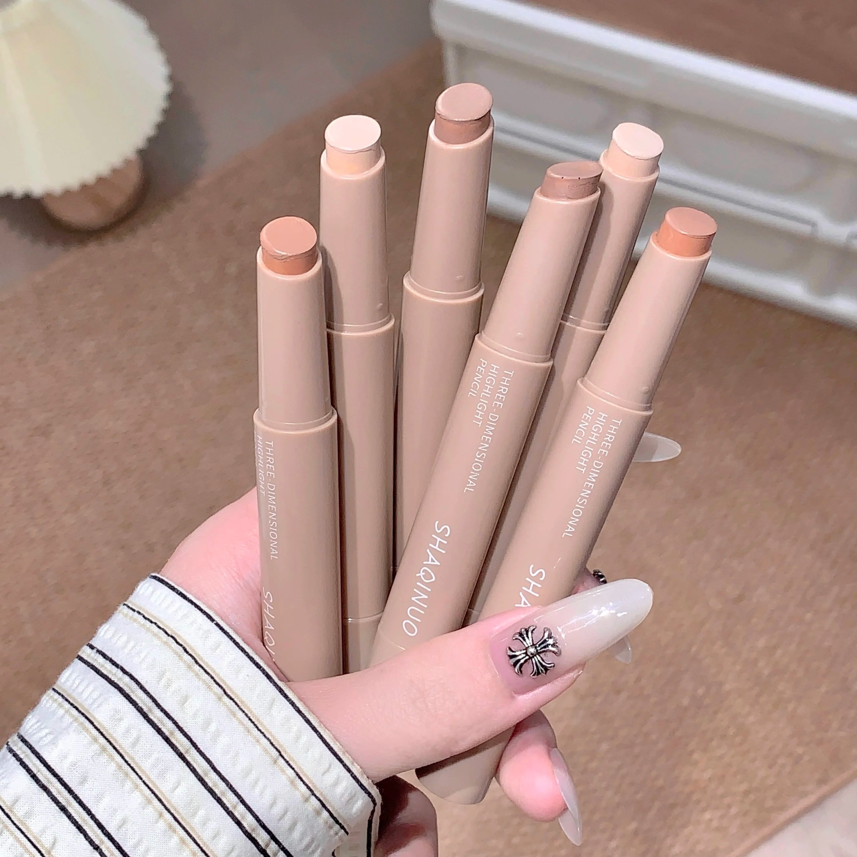 SHAQINUO Matte Nose Shadow Contour Pen Smooth Cream Texture Natural Qme
