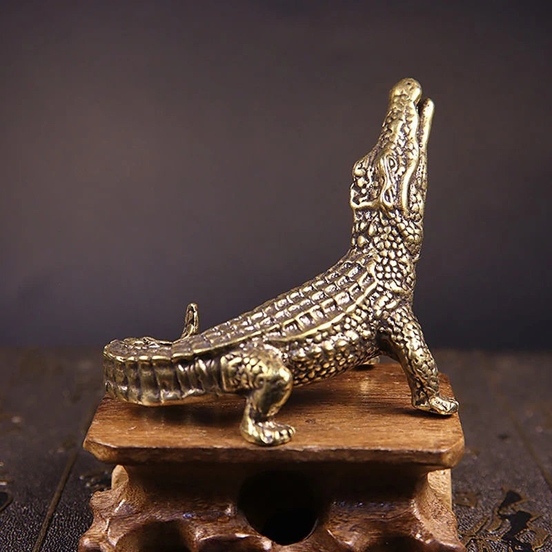 Home Feng Shui Decor Crafts Antique Bronze Crocodile Miniature Qme