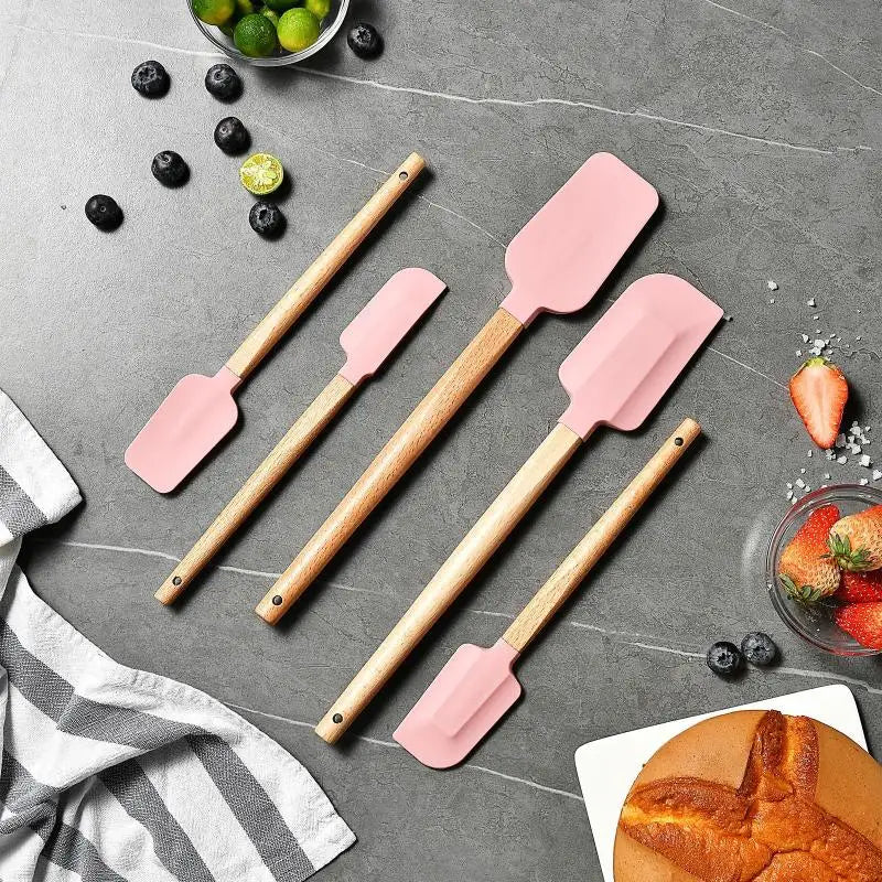 Wooden Handle Baking Pastry Scraper Blenders Non-stick Kitchen Qme