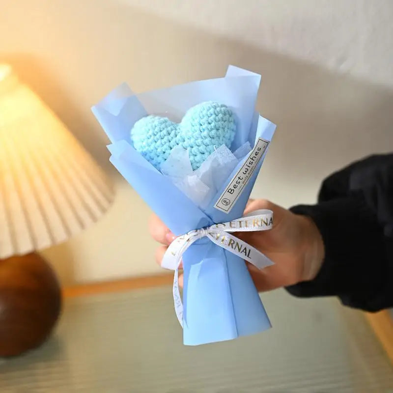 Mini Handmade Yarn Flower Bouquet Crochet Heart Valentine's Day Qme A17