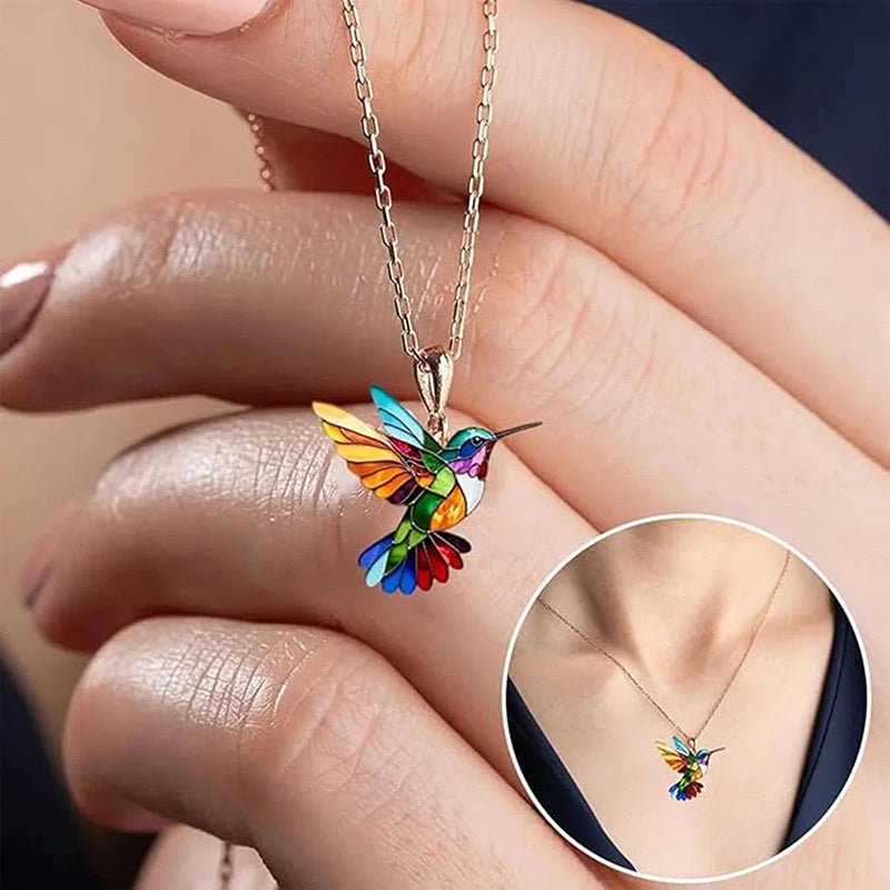 Elegant Hummingbird Necklace Women Exquisite Alloy Pendant Jewelry Qme