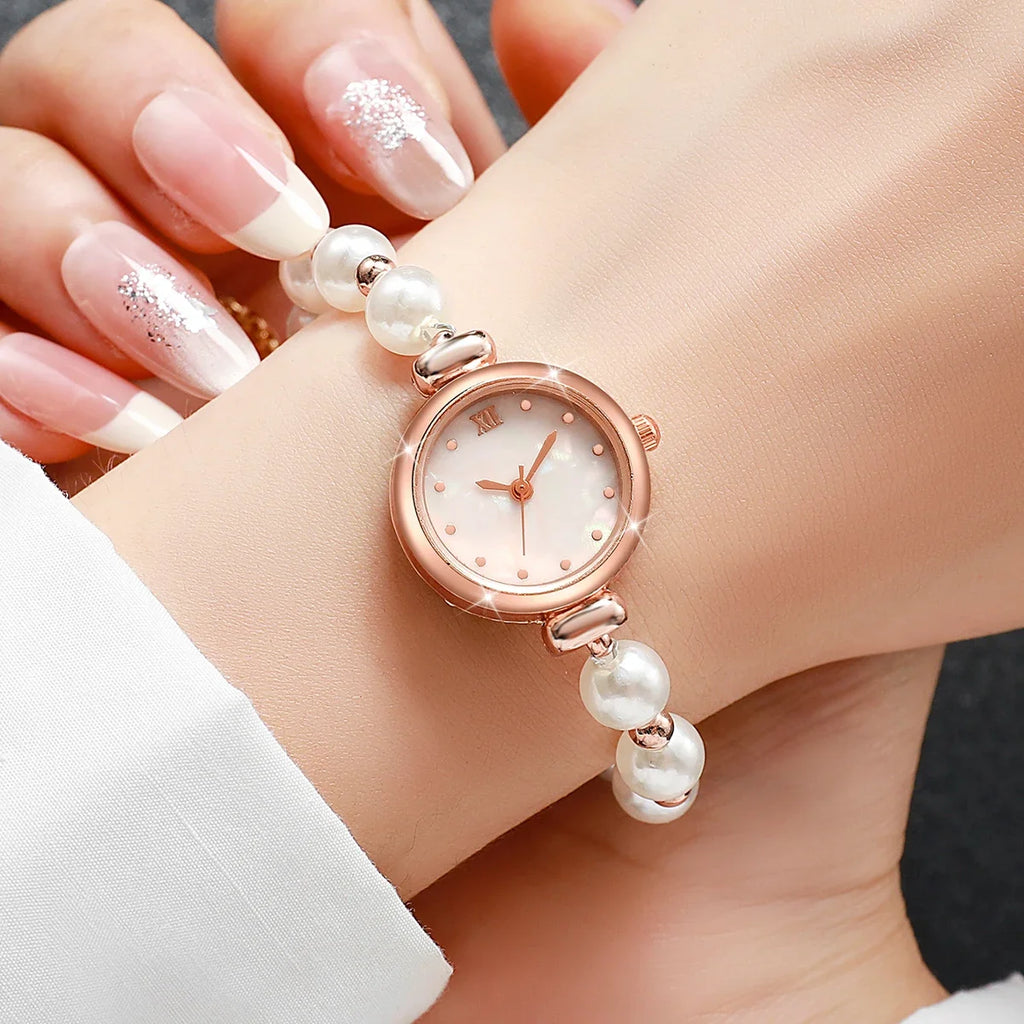 Moda pequena roma dial feminino relógio de quartzo elegante pérolas pulseira relógio de pulso para senhoras reloj mujer Qme