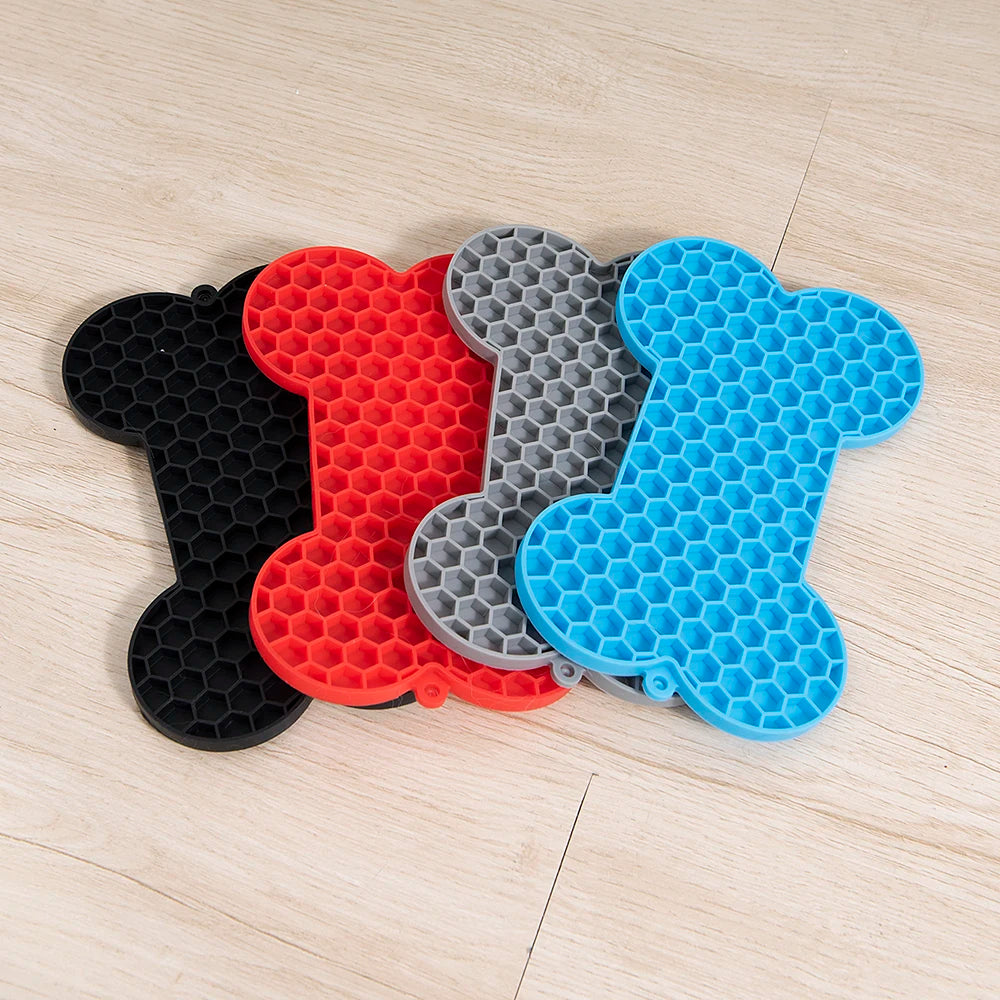 Dog Slow Food Pad Bone Silicone Pet Licking Pad Mat Placemats Pet Supplies Feeding Dog Cats Dogs Supplies Qme