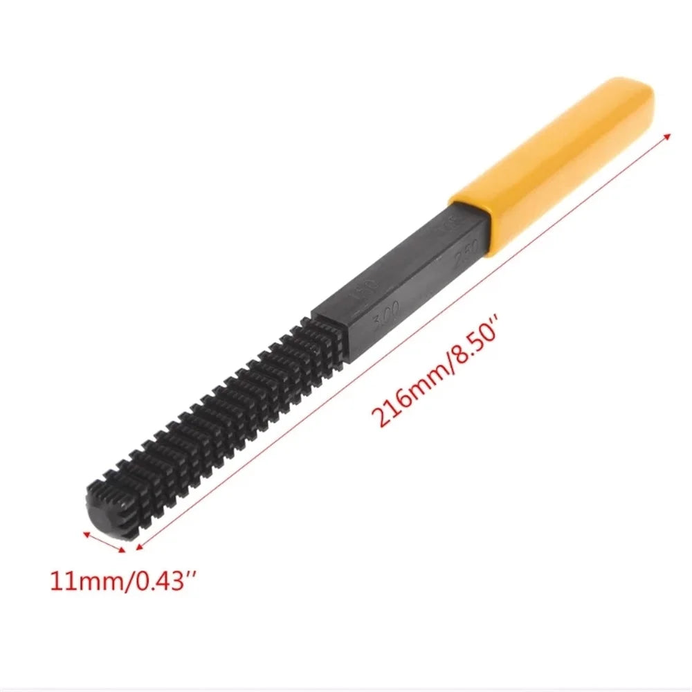 Thread Repair File Metric Thread Restoration Repair File Cleans Damaged Threads 0.75-3 mm Pitch Metal Hardware DIY Hand Tools Qme A