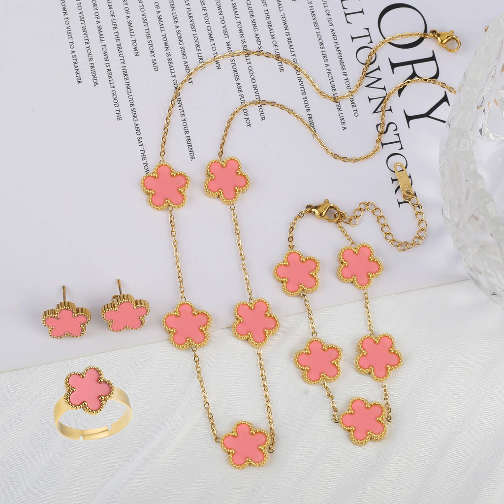 4Pcs 18k Gold-Plated Five-Leaf Flower Necklace Earrings Ring Bracelet Jewelry Set For Woman Party Jewelry Daily Wear Clover Gift Qme Jewelry Set 6