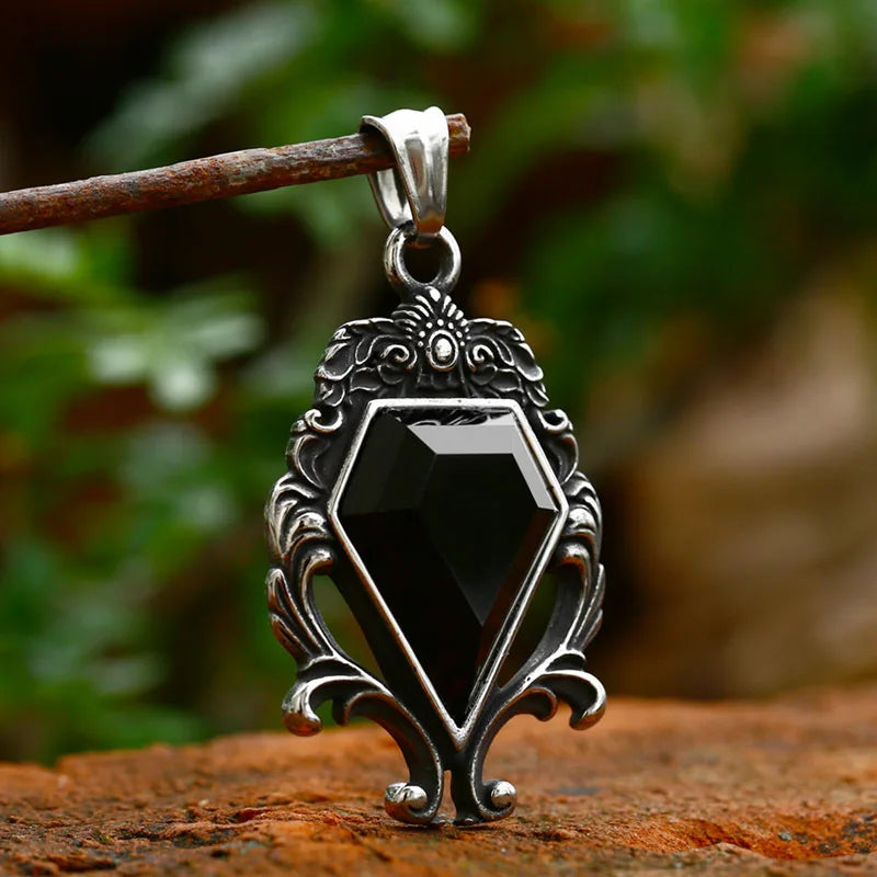 Sapphire Necklace Cosplay Princess Obsidian Simulation Pendant Women Fashion Popular Accessory Retro Gothic Jewelry Prop Gift Qme black China Mainland