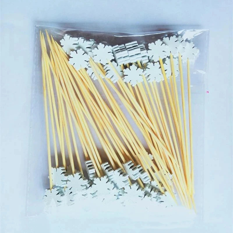 50 Christmas Bamboo Skewer Cocktail Picks Cupcake Topper Disposable Qme 50pcs Style A
