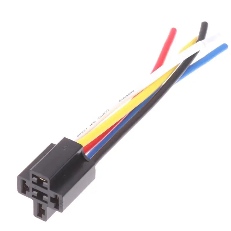 4 5 Pin SPST Fuse Relay Car Truck Waterproof 12V 24V 30A Switch 14AWG Qme 5P Socket