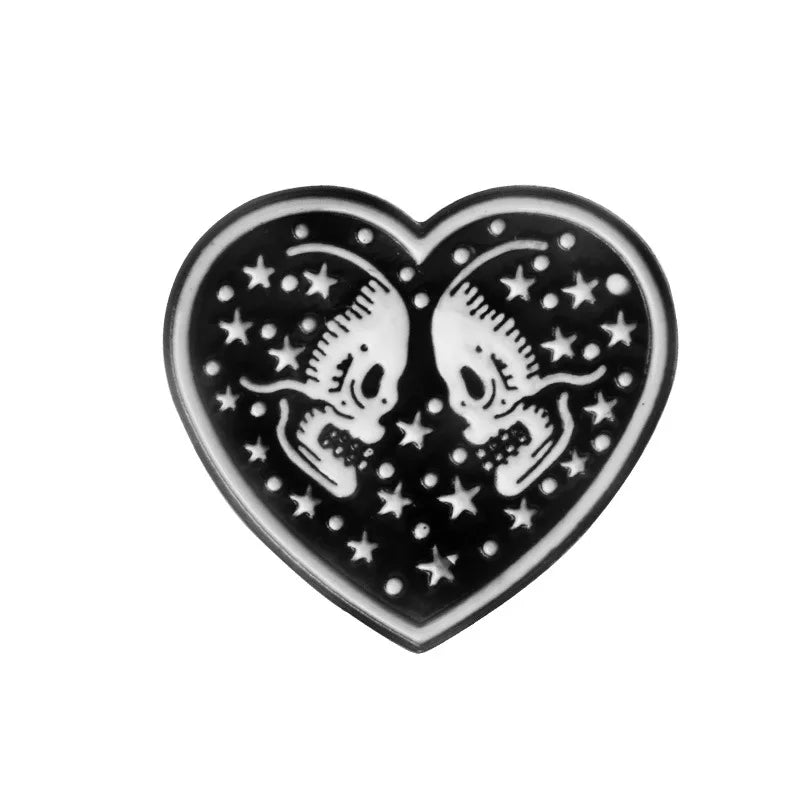 Punk Series Brooches Black and White Skull Home Club Punk Crow's Beak Sleepy Brooch Cartoon Jewelry Lapel Badges Gifts Wholesale Qme SET 2