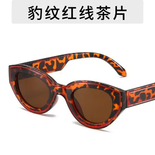 Trendy Design Cat Eye Sunglasses New Fashion Party Hip-Hop Decorated Sunglasses Travelling Eyewear UV400 Qme BW