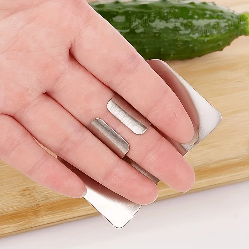 1pc,Stainless Steel Finger Protection Slice for Reusable Finger Safety in The Kitchen, Metal Finger Guard for Cutting Protection Qme