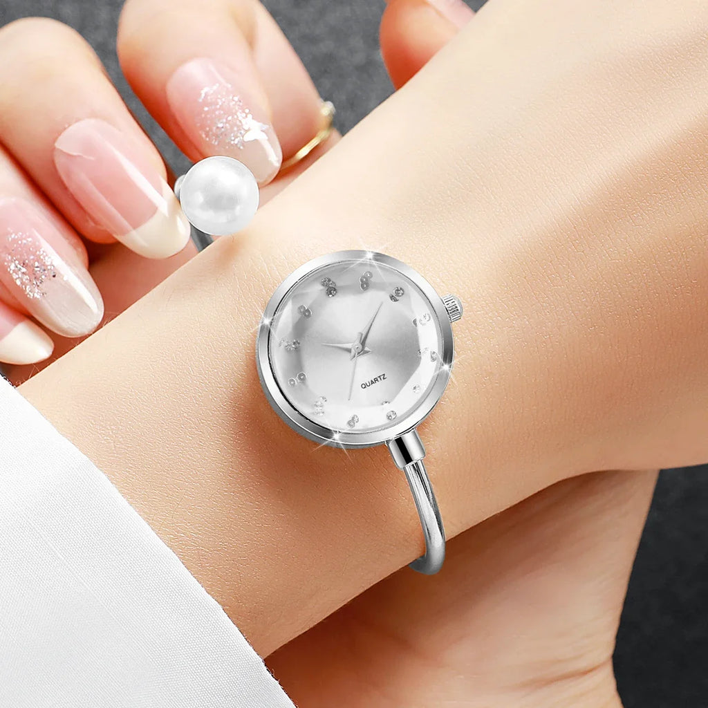 2PCS Elegant Women Quartz Watch Bracelet Set Fashion Pearl Opening-cuff Bangle Girls Wristwatches Qme