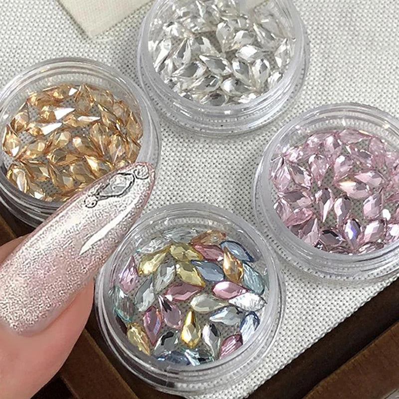 Box 3D Irregular-shaped Rhinestones Crystal Pearl Nail Art Qme