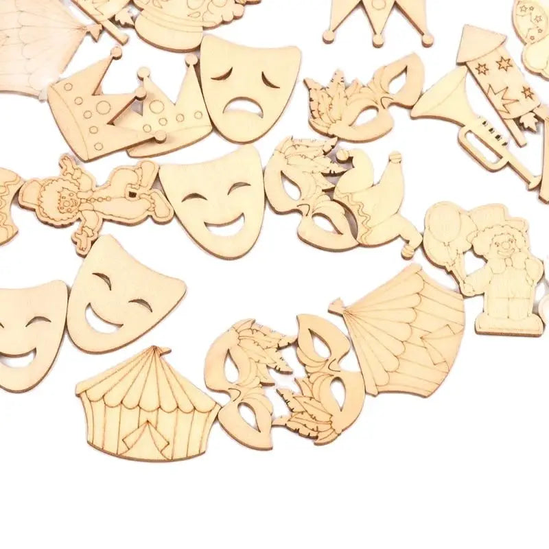 30Pcs 16-38mm Creative Wooden Pieces Carnival Circus Clown/Mask/Crown Handmade Supplies Wood Crafts DIY Scrapbooking Home Decor Qme