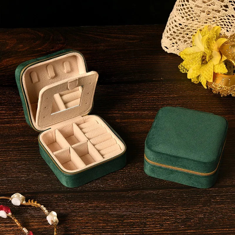 Velvet Jewelry Box For Women and Girls Necklace Ring Earrings Travel Portable Zipper Square Jewelry Storage Case with Mirror Qme Vintage Green