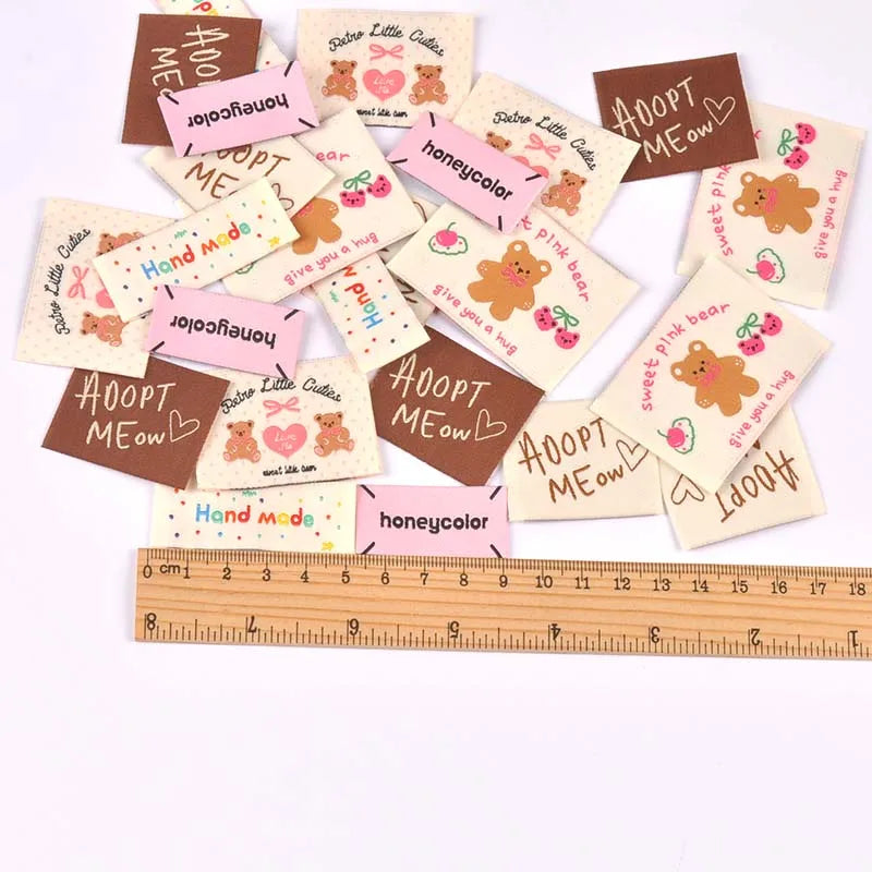 30pcs 19.5-55mm Cute Bear Fabric Labels, Handmade Sew On Tags for DIY Clothes Bags Crafts Decoration cp3860 Qme