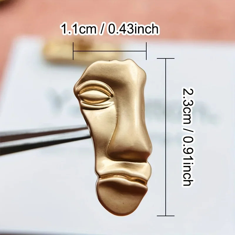 10PCS-23mm Exquisite Golden Mask Clothing Buttons, Suitable for Decorating Clothing-Hair Accessories\Bags\ Belts\ Hats and so on Qme