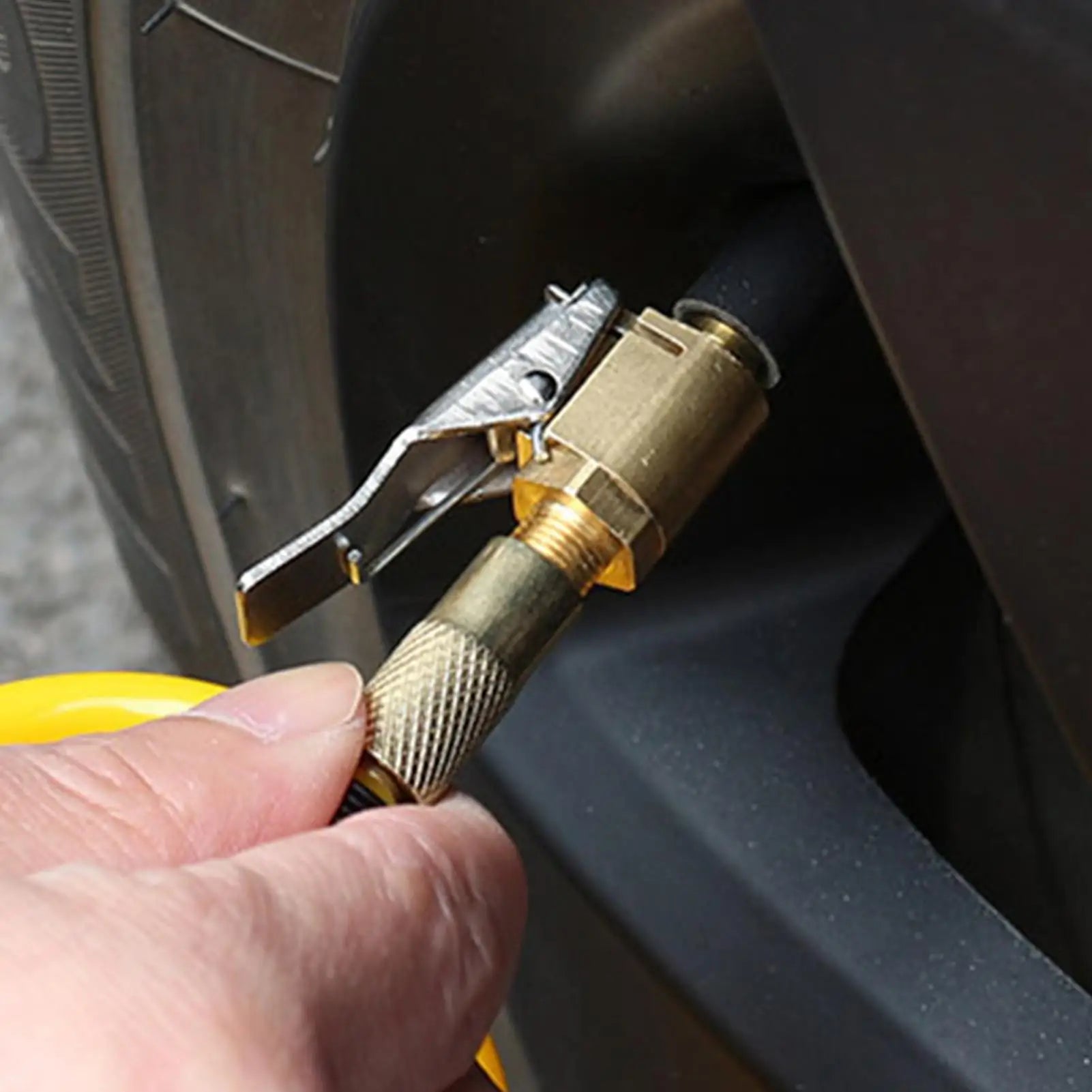 Air Chucks for Tires No Leakage Tire Chuck Brass Air Chuck Multifunctional Tire Chuck Heavy Duty Lock On Tire Inflator Chuck Qme