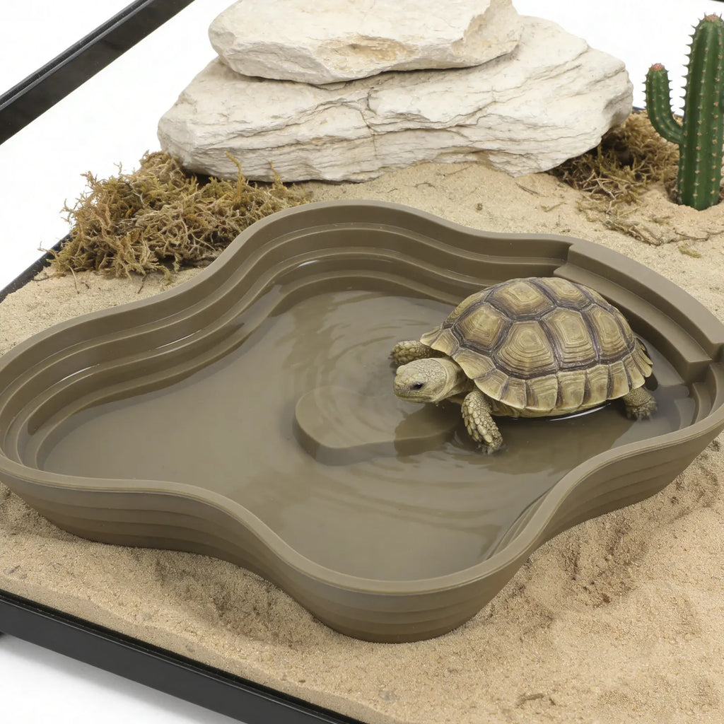 Extra Large Turtle Reptile Bathing Pool Stable Deep Soaking Tub Water Dish for Tortoise Hydration Indoor Outdoor Reptile Soak Qme