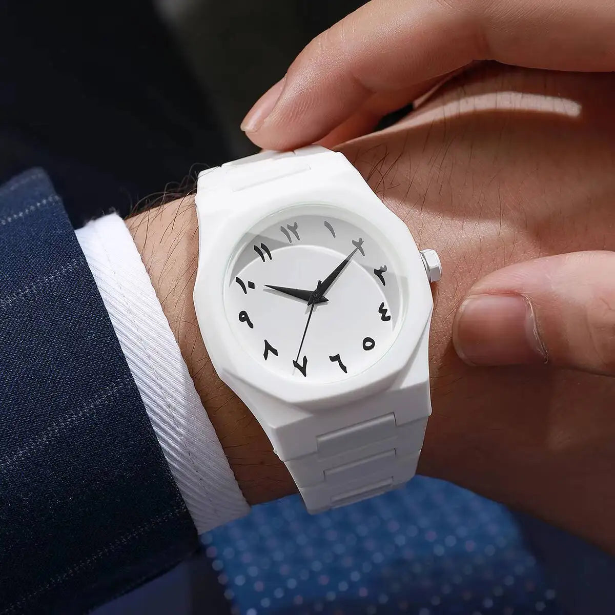 Moda pulseira de plástico relógios masculinos casual esportes relógio de quartzo para homens reloj hombre (sem caixa) Qme