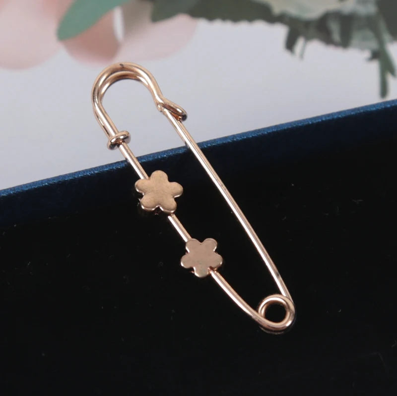 Simple Waist Tighting Pin Women Brooch Buckles Suit Vintage Trendy Qme A2