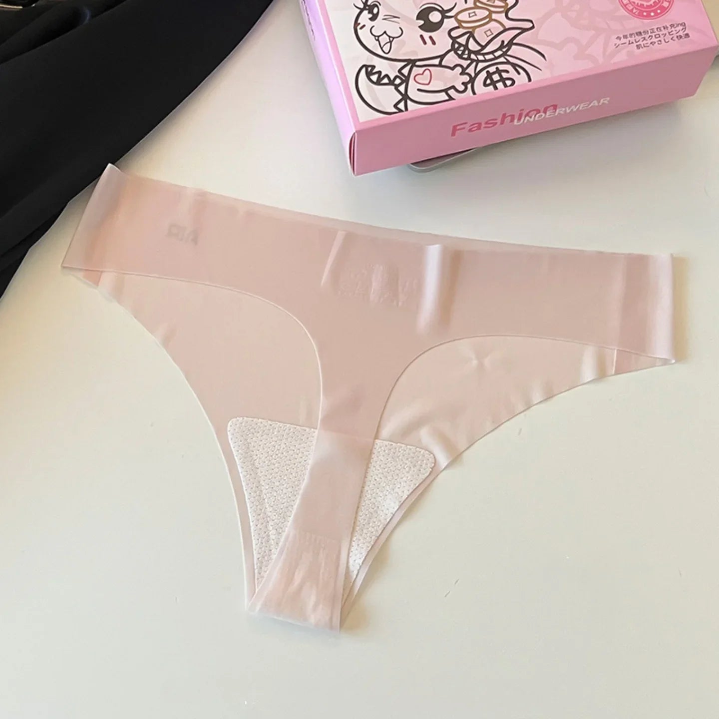 Transparent Thong Panties Women Ultra-thin Sense Sexy Female Seamless Low-rise Solid Color T-pants Quick Drying Underwear Qme Pink 1pc M