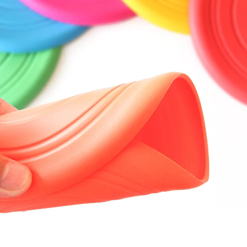 A 6 Colors Silicone Flying Saucer Funny Dog Cat Toy Dog Game Flying Discs Resistant Chew Puppy Training Interactive Pet Supplies Qme