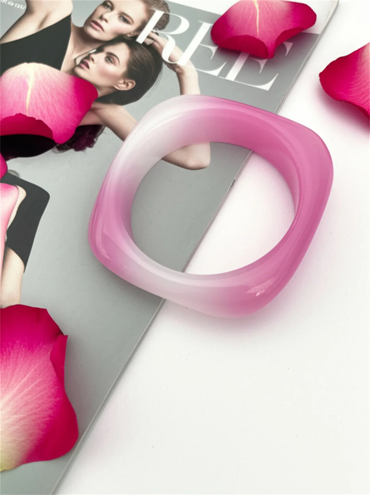 Fashion Summer Trendy Color Clear Wide Version Square Acrylic Resin Bracelet Women Girl Ins Party Travel Jewelry Hip Hop Bangle Qme fenhong 63mm
