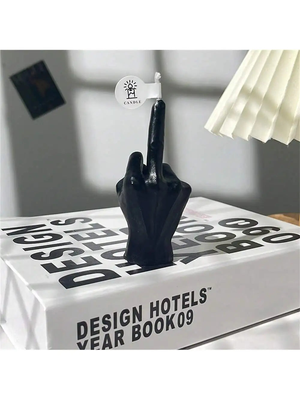 Nordic Vertical Middle Finger Shaped Candle Creative Funny Qme