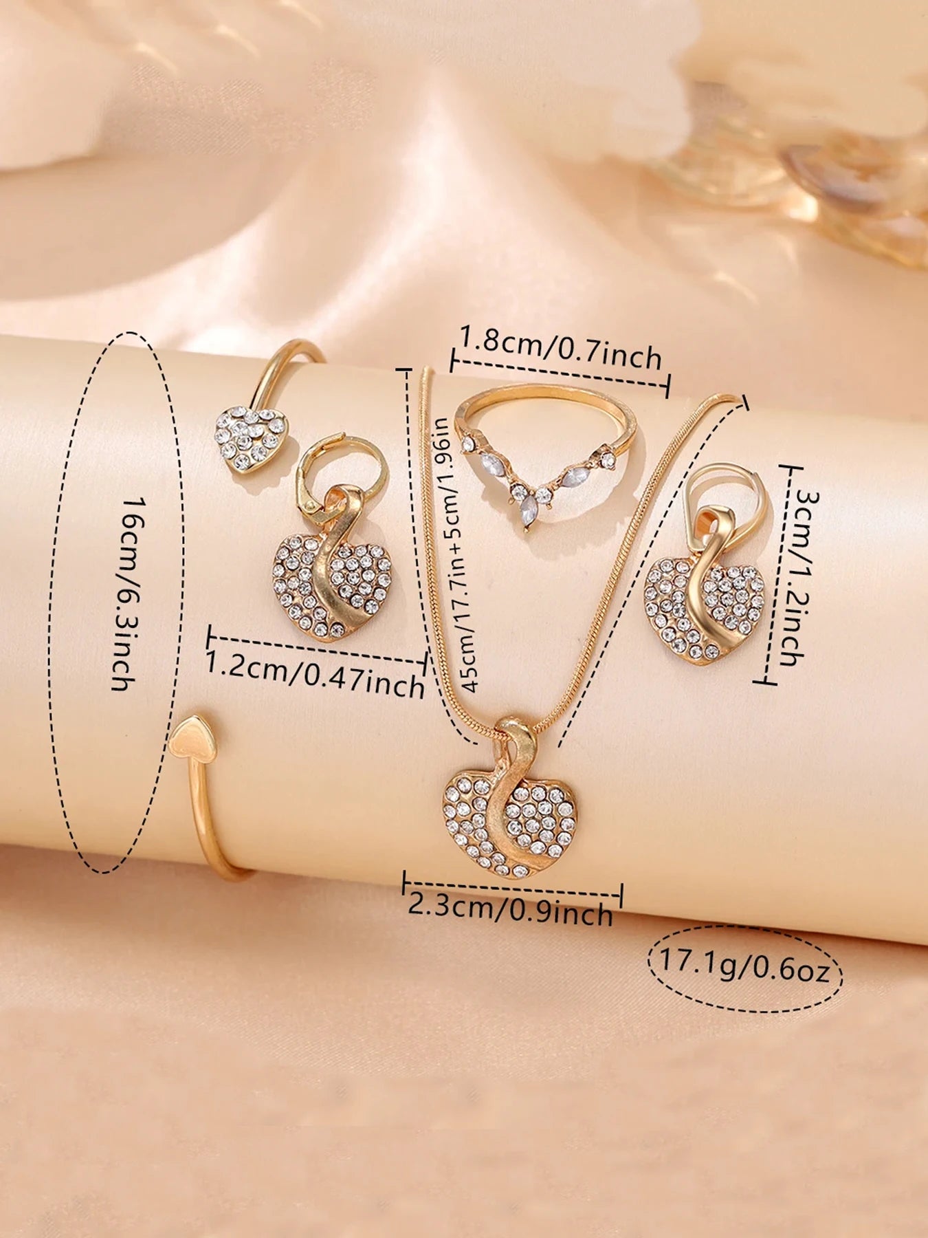 Small niche luxury women's fashion watches, trendy women's quartz watches, temperament steel strip watches, girls' watches Qme