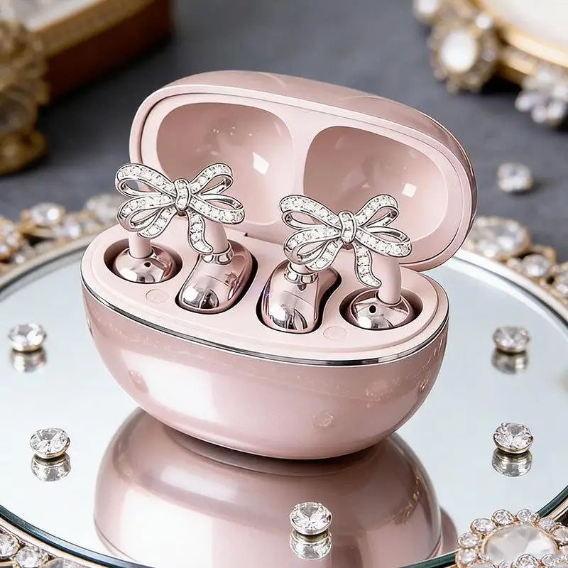 1Pair Fashion Headphone Decoration Clip Removable Diameter Buckle Diamond Butterfly Shape Decorative For Bluetooth Earphone Qme