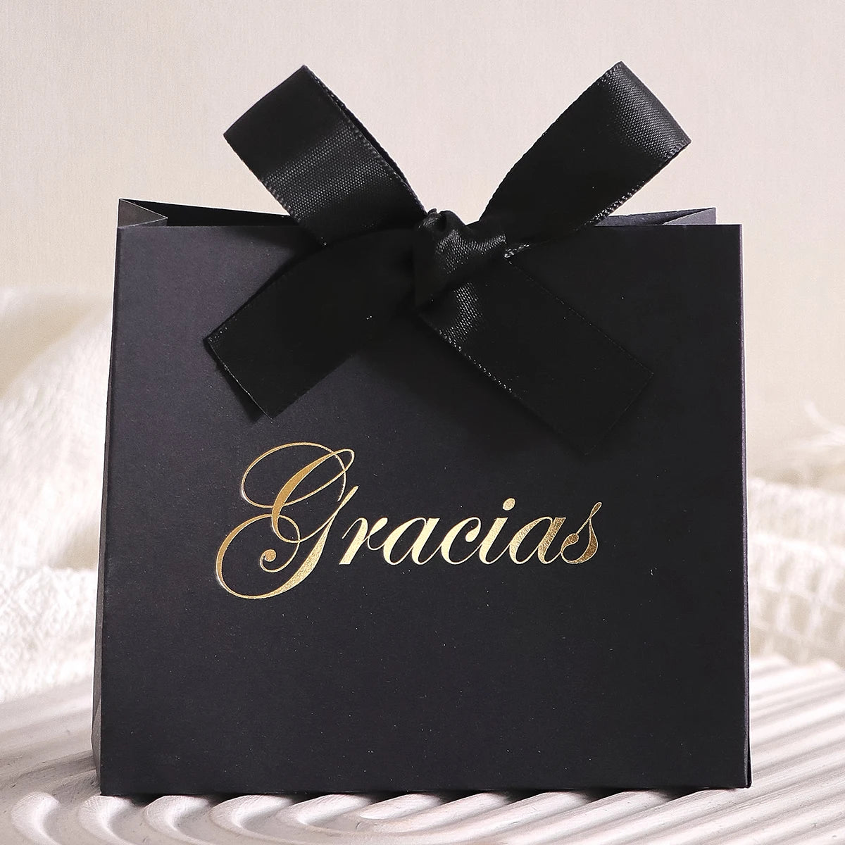 Elegant 5-Piece Gift Box Set With“Gracias” Design and Ribbon - Perfect for Storing Snacks, Candies and Small Gifts - Perfect Fo Qme 5Pcs-Black Other Other