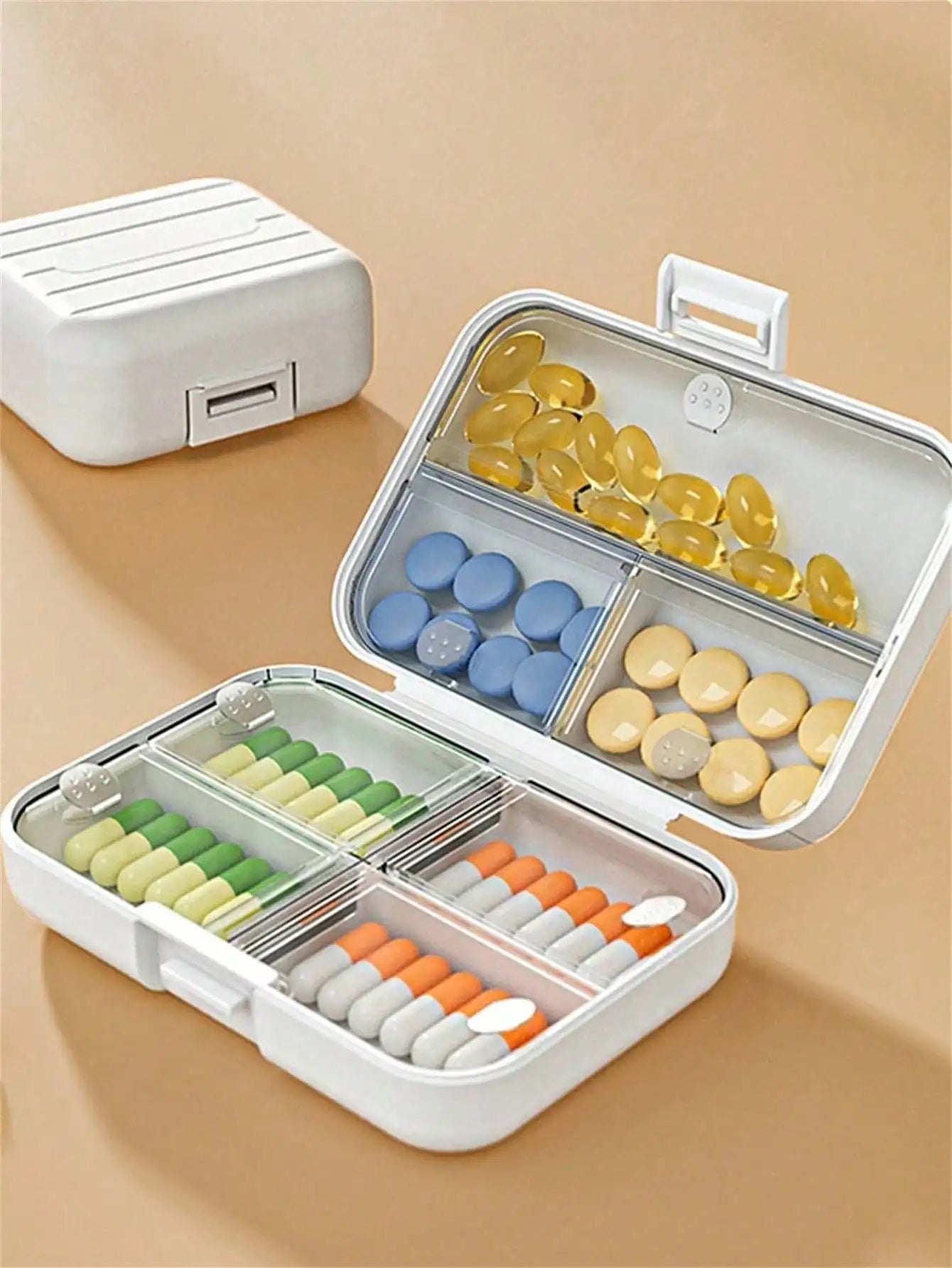 7-Compartment Portable Travel Mini Pill Case Waterproof Qme