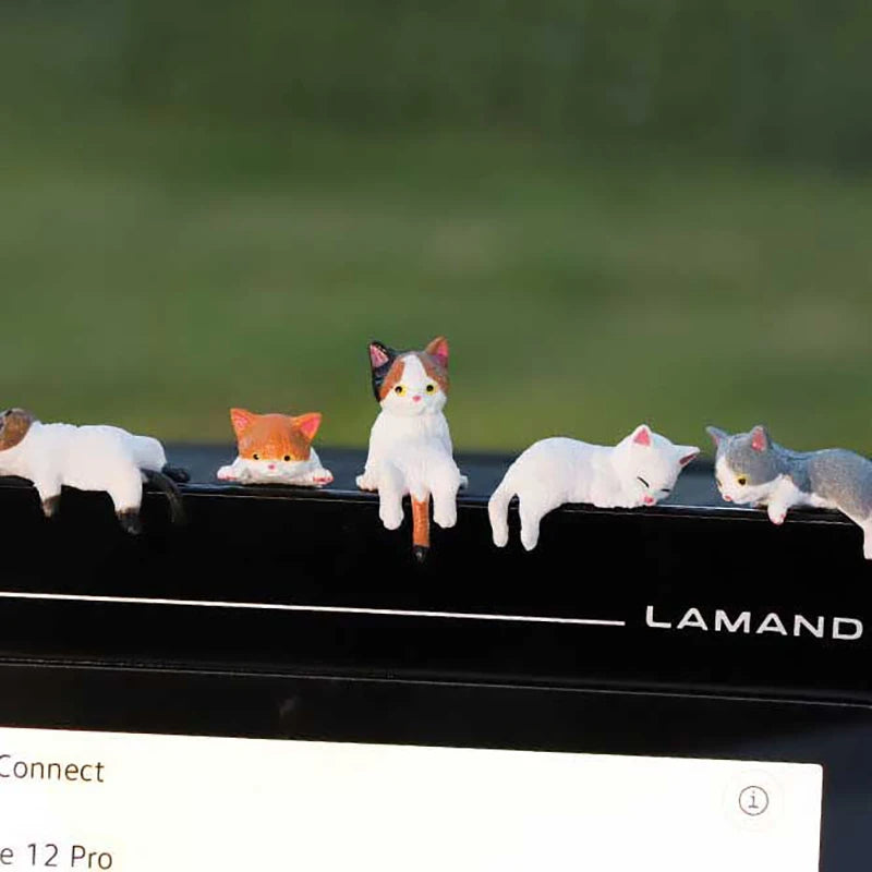 Cute Mini Cartoon Car Cat Ornaments Screen Edge Decoration Micro Qme