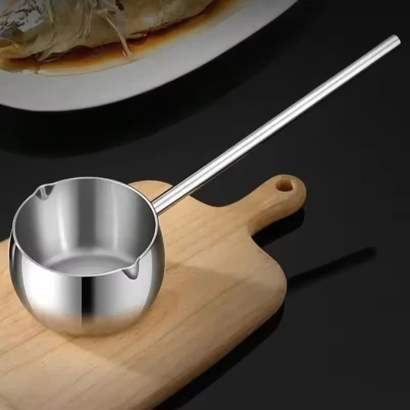 Stainless Steel Hot Oil Spoon With Extended Handle Anti-Burning And Anti-Splashing Small Pot For Oil Pouring Kitchen Tool Qme