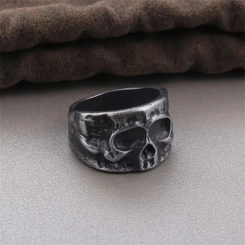 Retro Half Face Skull Ring For Men Vintage Punk Gothic Rock Hiphop Ring Bikers Accessories Handmade Designer Jewelry Unisex Gift Qme