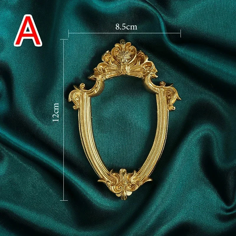 Golden Retro Photo Frame Nail Art Jewelry Decoration Home Decoration Photography Background Shooting Photo Props Qme A