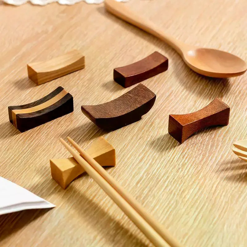 Creative Japanese Chopsticks Holder Wooden Chopstick Pillow Spoon Qme