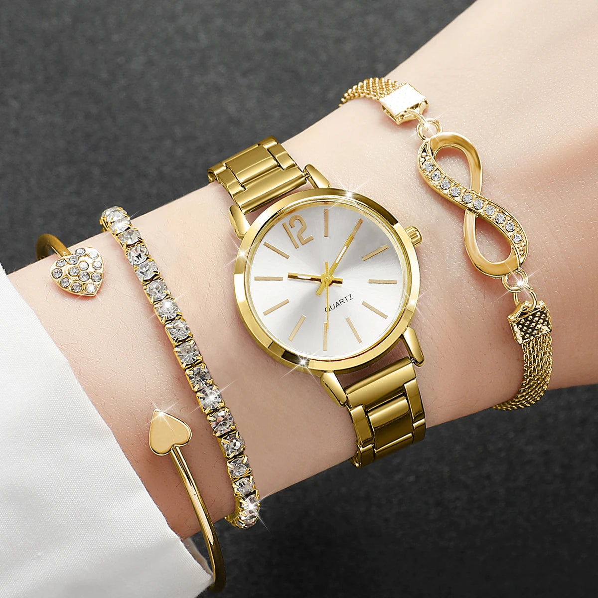 4 Pcs Women's Watches Fashion Small Dial Ladies Quartz Watch Gold Band Steel Wrist Watches Bracelets Set Watch Mujer Qme