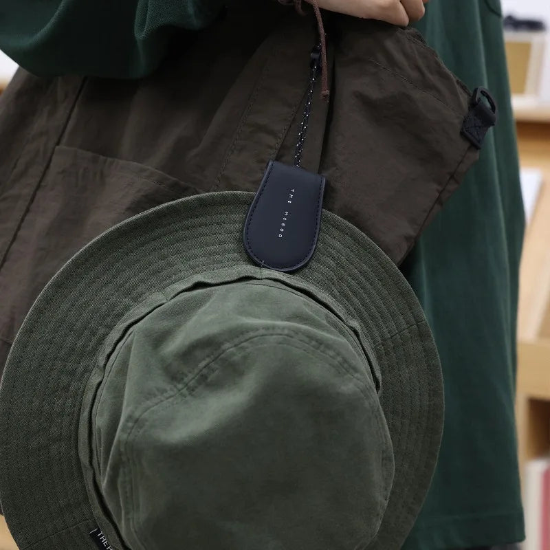 HOBOO Outdoor Multifunctional Magnetic Buckle Travel Out Hat Clip Qme