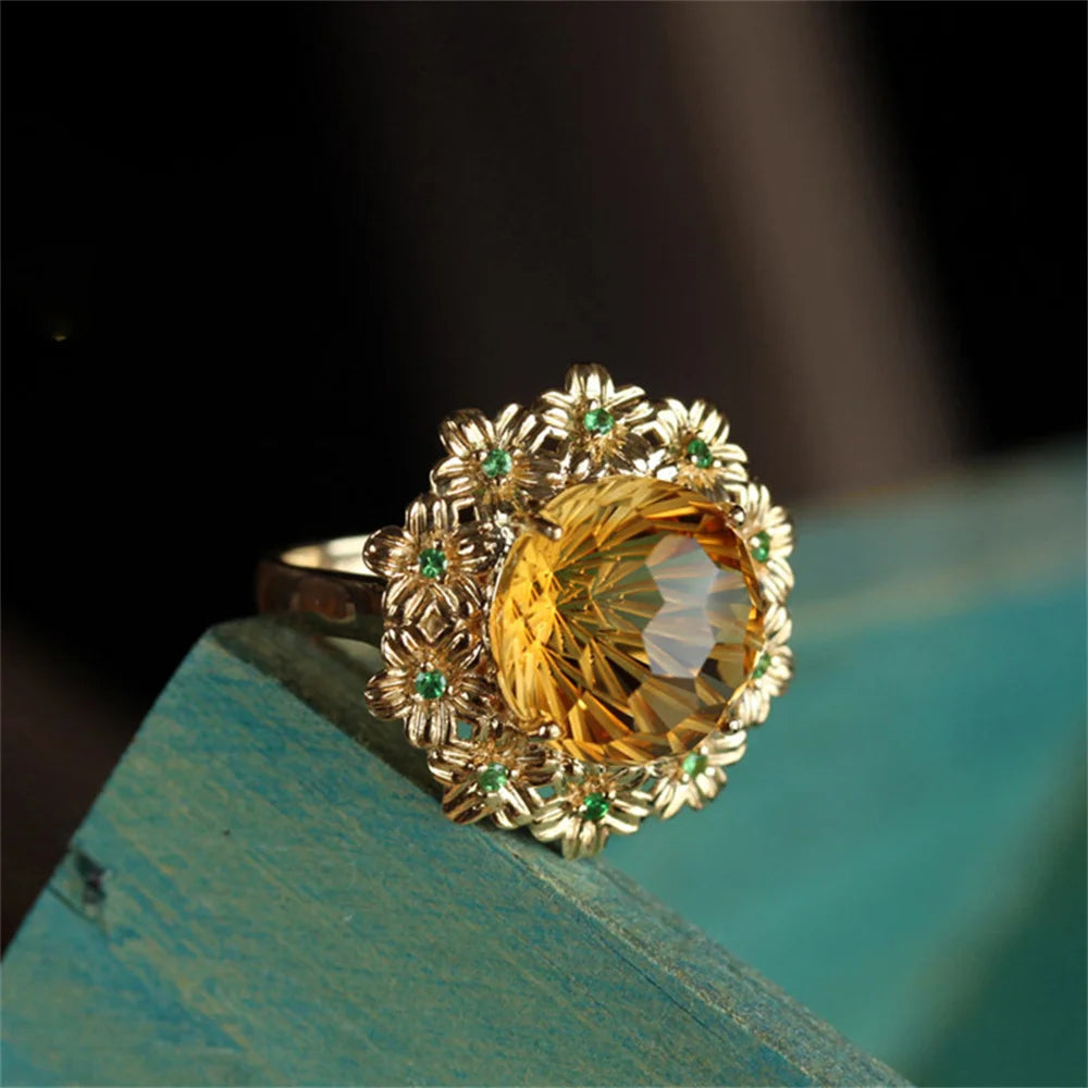 Exquisite Craft Cutting High Imitation Yellow Crystal Ice Flower Flower Open Ring for Women's Party Luxurious Sparkling Jewelry Qme