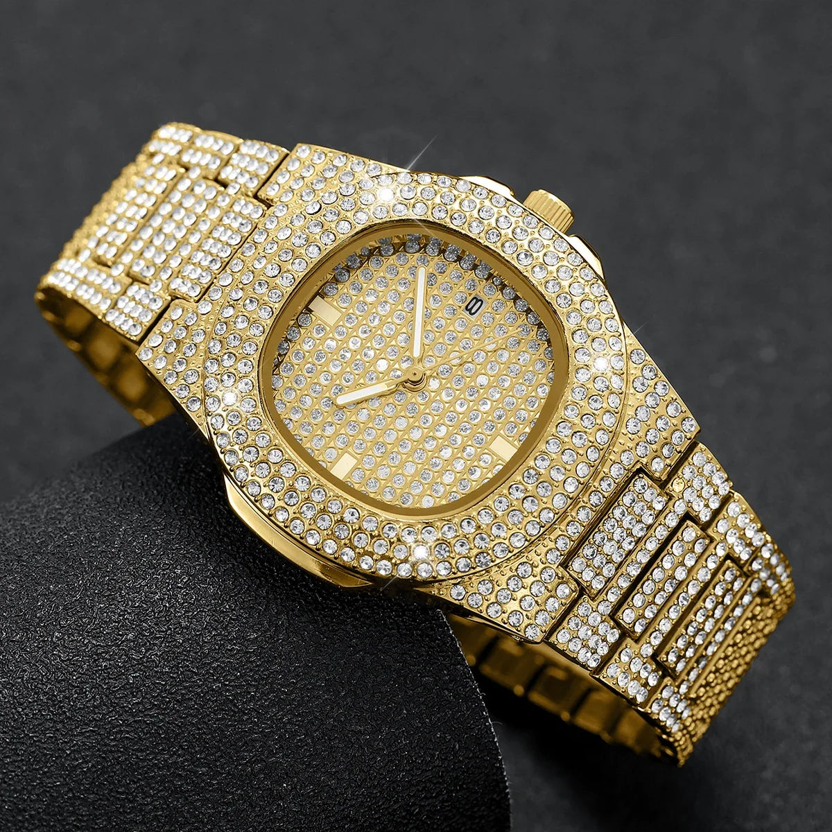 2026 Full Sky Star Waterdrop Quartz Watch with Full Diamond Band for Men and Women, Light Luxury Steel Strap Watch Qme