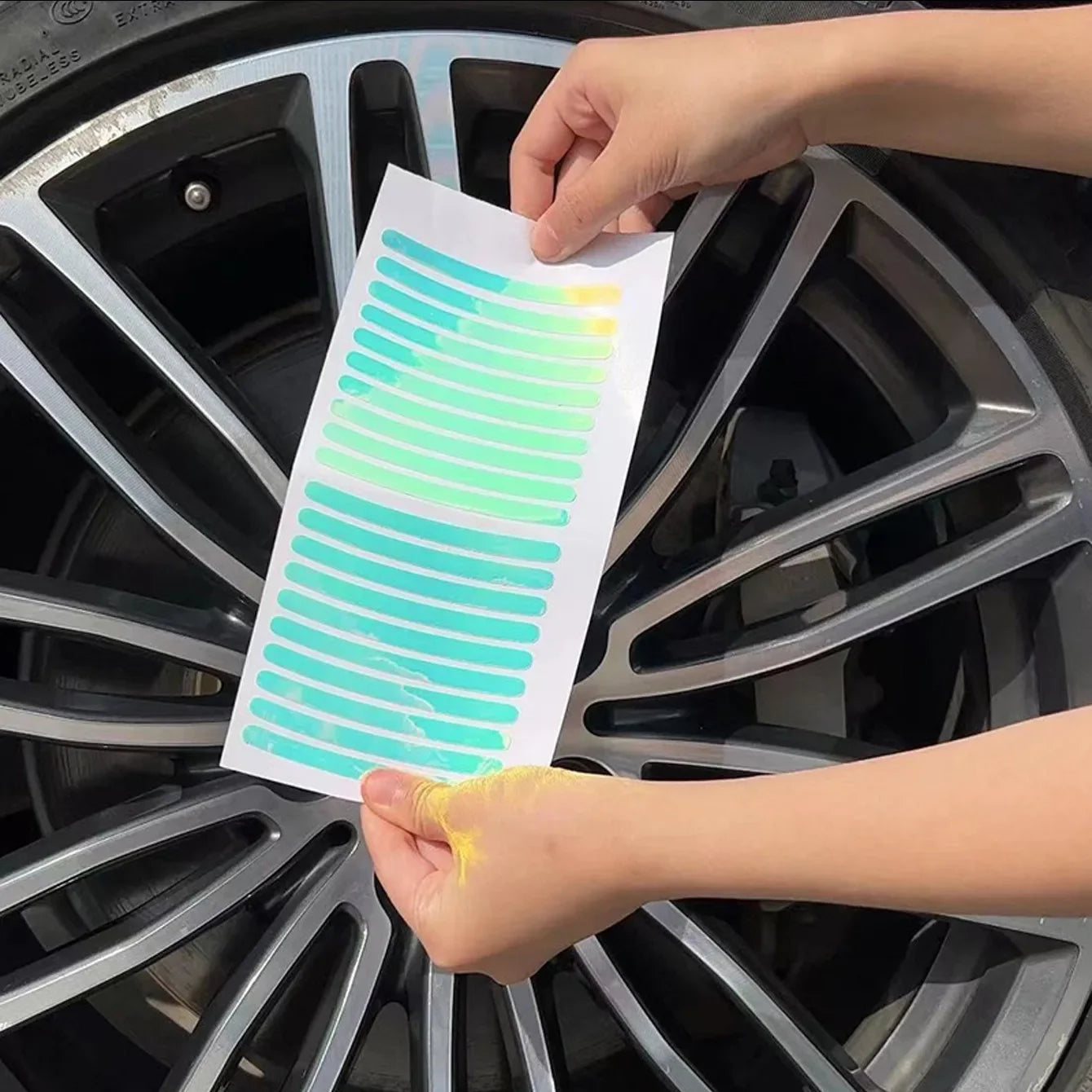 20 Colored Reflective Strips, Self-adhesive Stickers, Suitable for Car and Motorcycle Wheels Qme