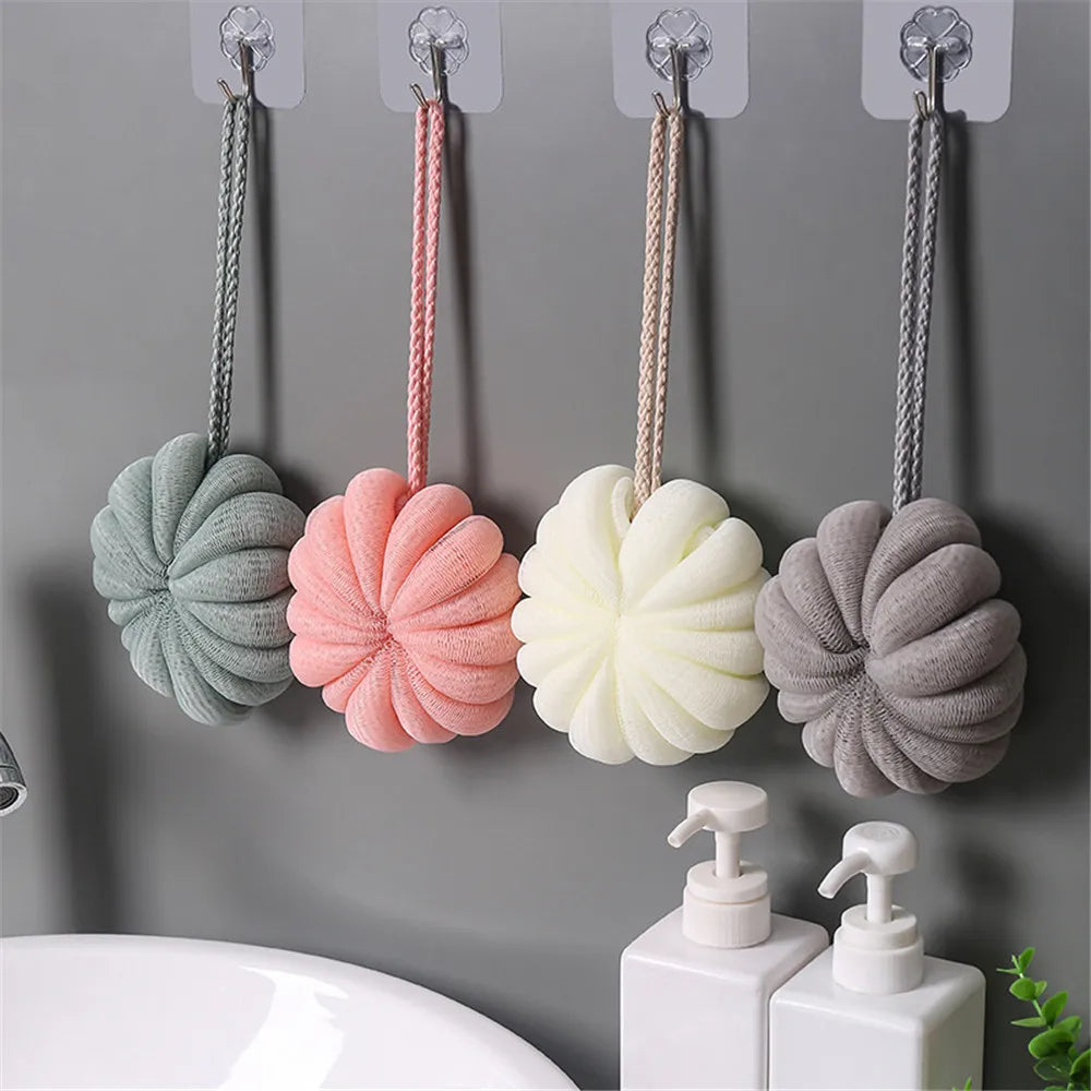 Cute Pumpkin Shaped Bath Sponge, Soft PE Mesh Shower Loofah, Exfoliating Bath Ball With Hanging Rope, 4 Colors Qme