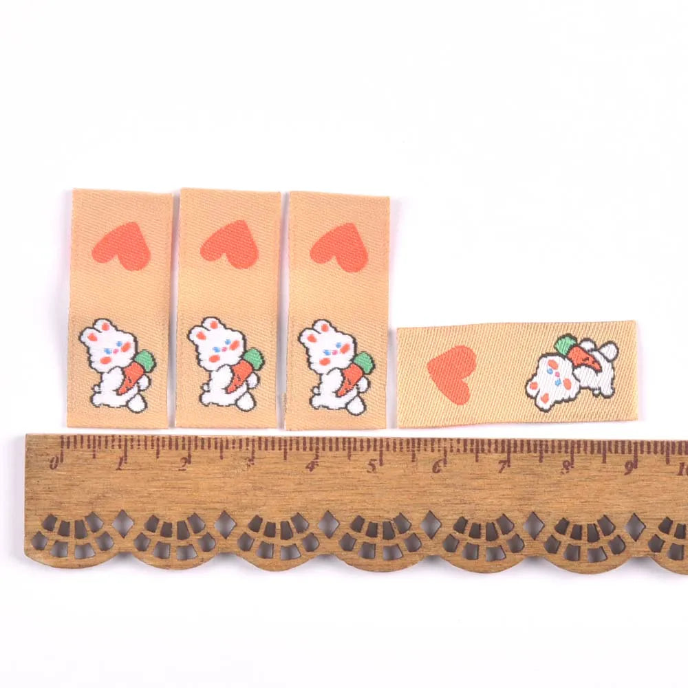 50Pcs Kawaii Rabbit Heart Labels For Clothing Accessories Kid Garment Tags DIY Crafts Sewing Supplies Handmade Decorative c3574 Qme