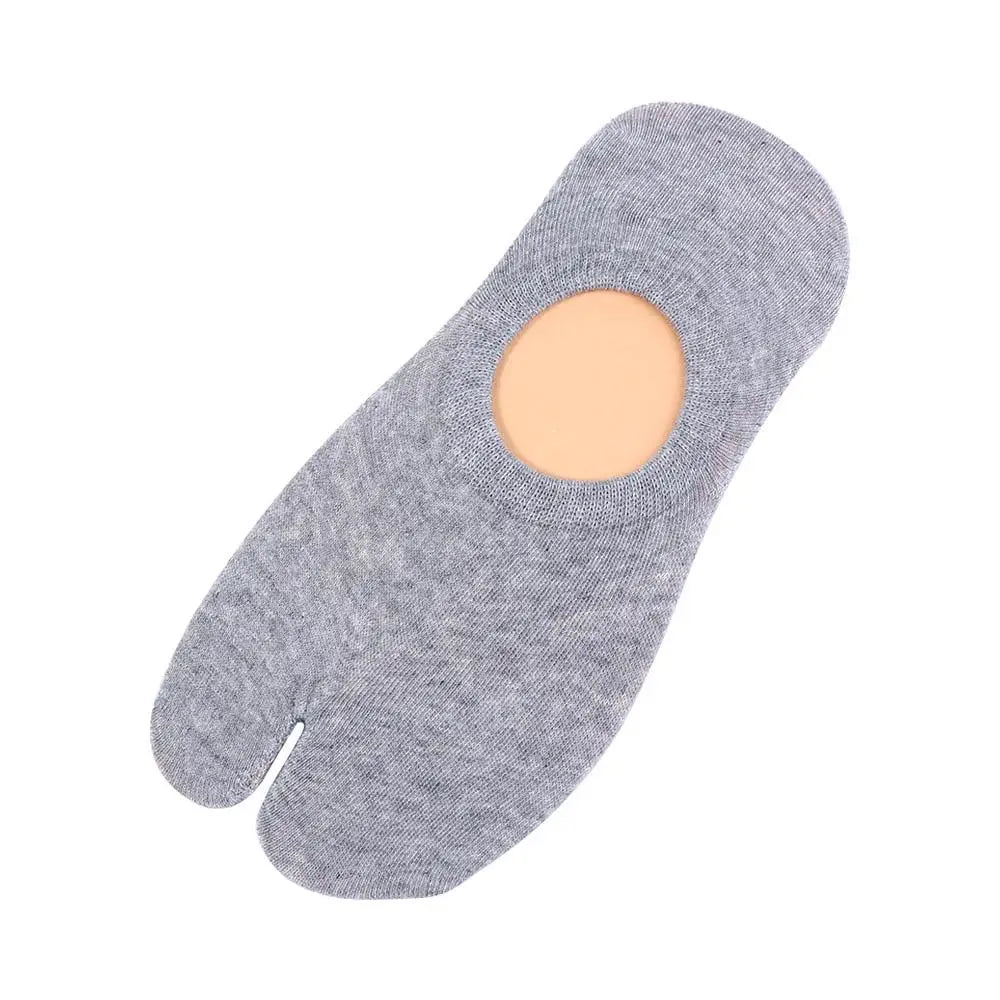 Simple Soft Japanese Women Summer Men Split Toe Socks Short Tube Two Qme light grey One Size
