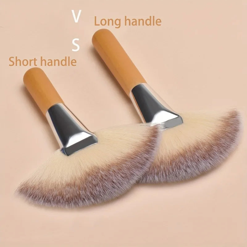 Professional Makeup Brushes Large Fan Brush Wooden Handle Designed Qme