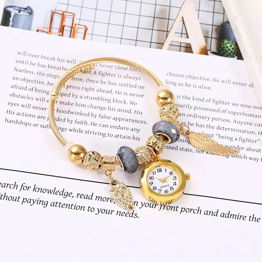 Golden Adjustable Opening Alloy Bracelet Quartz Bead Flower Pendant Couple Watch with Gift Box Qme 4