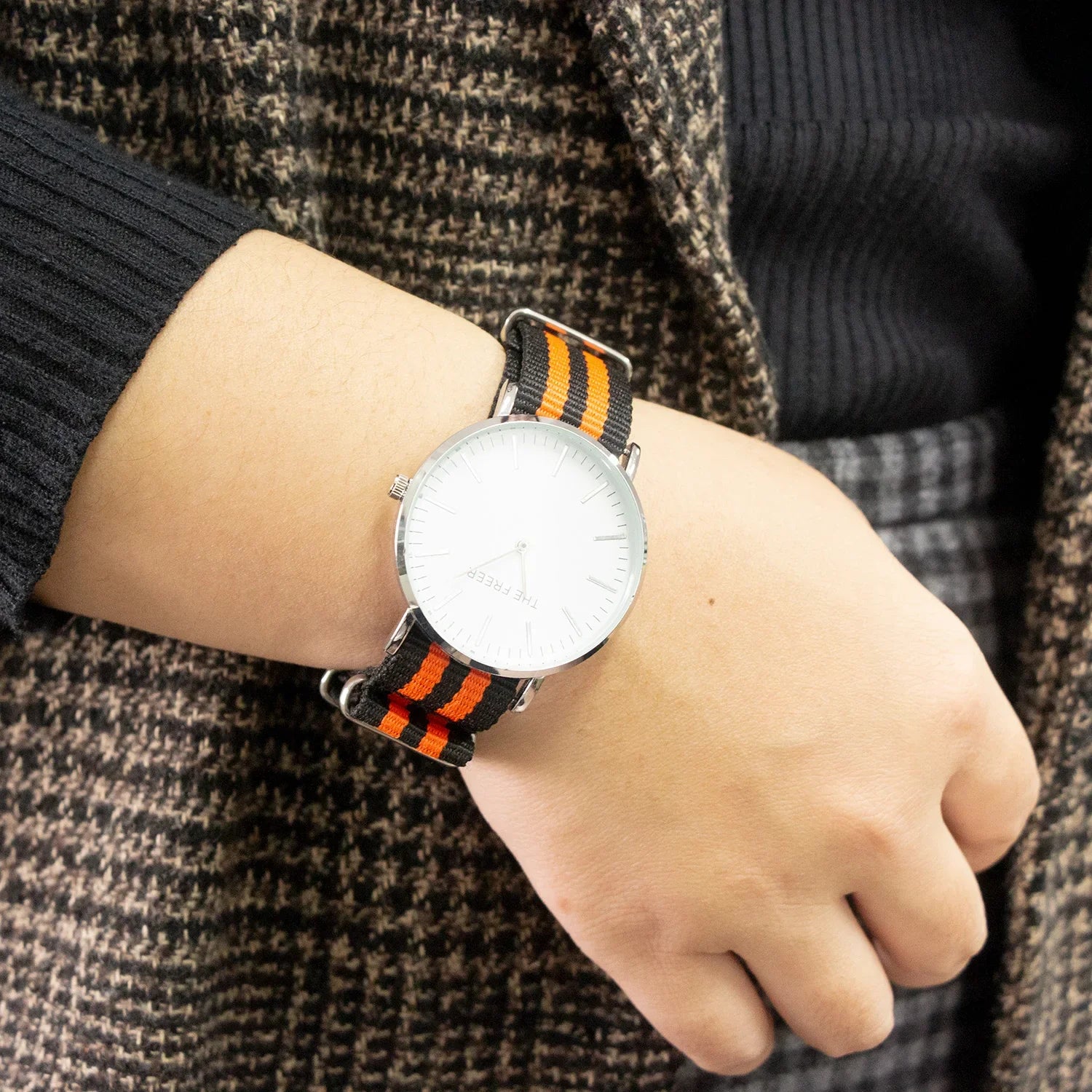 Durable Striped Nylon Wristband Bracelet Style Watch Band 18MM 20MM 22MM 24MM Universal Strap for Sport Casual Watches Qme